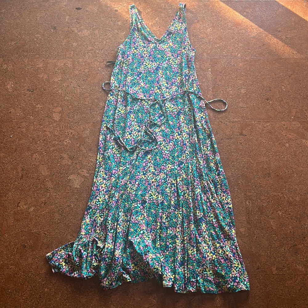 Sassy Flair Dress (L) from Loft
